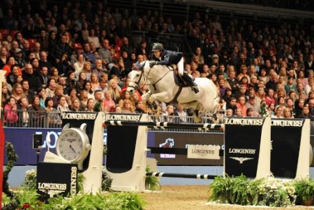  The Netherlands’ Maikel van der Vleuten moved up to third place on the Western European League leaderboard when winning today’s thrilling Longines FEI World Cup™ Jumping 2013/2014 qualifier at Olympia, London (GBR) with VDL Groep Sapphire B.  Photo: FEI/Trevor Meeks.