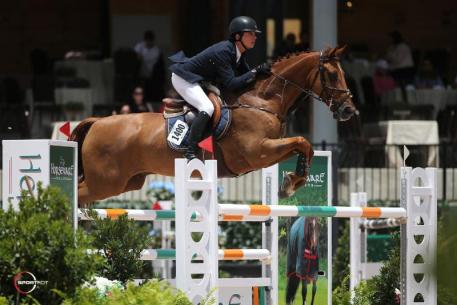 Angel Karolyi and Wings (Photo: ©Sportfot)