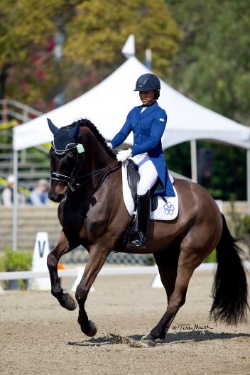 Rising star Anna Buffini and Sundayboy claimed their first CDI large tour victory in the Grand Prix Special.