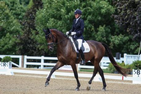 Carly Taylor-Smith and Rosalut NHF. (Photo: Mary Adelaide Brakenridge)