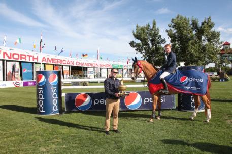 Daniel Coyle and Somerset in their winning presentation with Kevin Gouthro, Regional Sales Director. 