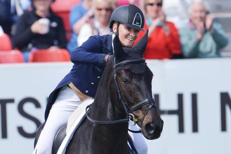 Emily King (GBR) and Brookleigh produce a brilliant test to lie in second place behind Michael Jung (GER) after the Dressage phase at the Mitsubishi Motors Badminton Horse Trials (GBR), fourth leg of the FEI Classics™ 2015/2016 