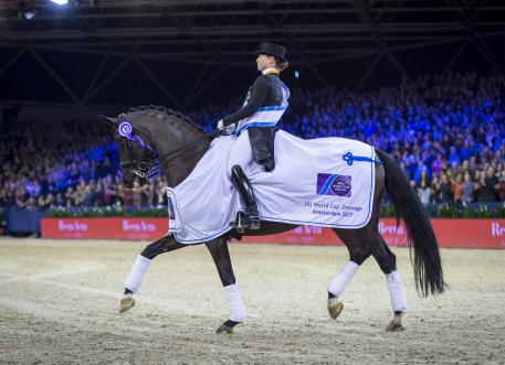 The world no. 1 partnership of Germany’s Isabell Werth and the fabulous mare Weihegold secured their third win of the FEI World Cup™ Dressage 2016/2017 Western European League in Amsterdam (NED) today.