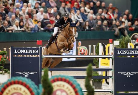 The 2nd place Kevin Staut (FRA) with the horse Reveur de Hurtebise HDC