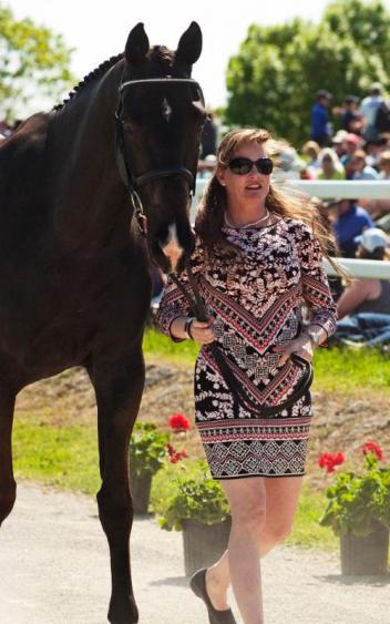 Kim Severson is back with a new horse and hopes to recapture her winning ways at the Rolex Kentucky Three-Day Event, presented by Land Rover.