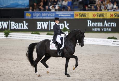 Kristina Broring-Sprehe (GER) aboard Desperados FRH