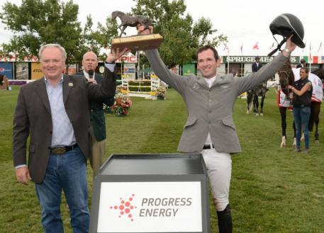 Philipp Weishaupt celebrates his win with Michael Culbert, President & CEO, Progress Energy. 