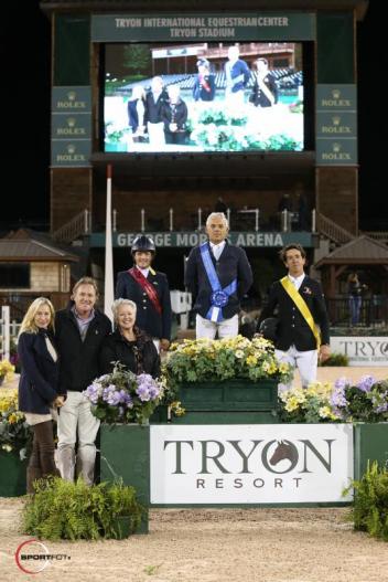 Samuel Parot in his presentation ceremony with Leslie Howard, Ignacio Maurin, Mark & Katherine Bellissimo, and Sharon Decker, COO of Tryon Equestrian Partners, Carolinas' Operation. 