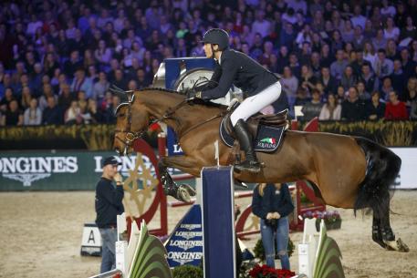 Henrik Von Eckermann (SWE) sails to second aboard Mary Lou