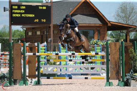 Derek Petersen and Forgiven sailing to victory 