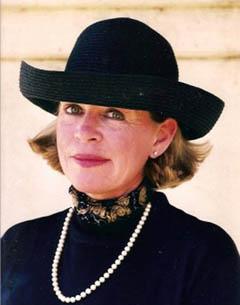 FEI 4*/USEF 'S' Judge Lois Yukins