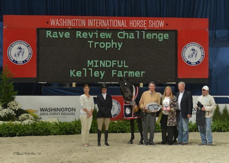 Mindful and Farmer in their winning presentation. Photo © Shawn McMillen Photography, www.shawnmcmillen.com.