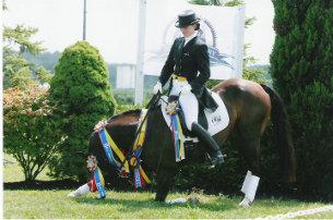 Nyewyn, a 14.1-hand Morgan and Welsh cross and Lauren Chumley. (Photo: Peggy Christ)