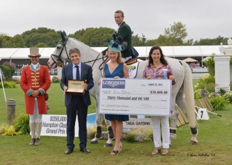  Richard Moloney Recieves Longines Award. Photo by: Shawn McMillen