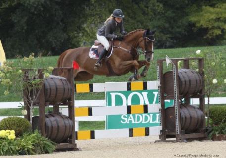Bagworth hopes to compete Apple in the Artisan Farms Young Rider Grand Prix Series.