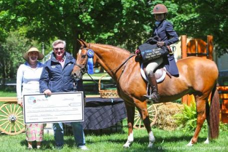 Sophia Calamari and Spellbound with Piper Klemm of The Plaid Horse magazine and Gary Duffy of LIttle Brook Farms, representing pony derby sponsor, Ponies and Palms Show Stables.