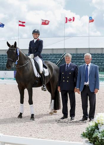 Charlotte Jorst and Kastels Adventure in their winning presentation with Mike Collins and judge Stephen Clarke. (Photo: SusanJStickle.com)