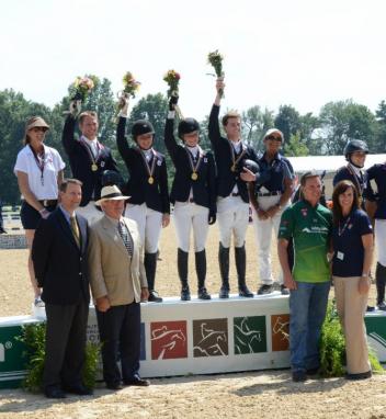 Young Rider Team Zone 3/5 Gold Medalists (left to right): Abby Blankenship, chef d'equipe; Kalvin Dobbs; Meredith Darst; Noel Fauntleroy; Jacob Pope; Sandra Ruiz, chef d'equipe.