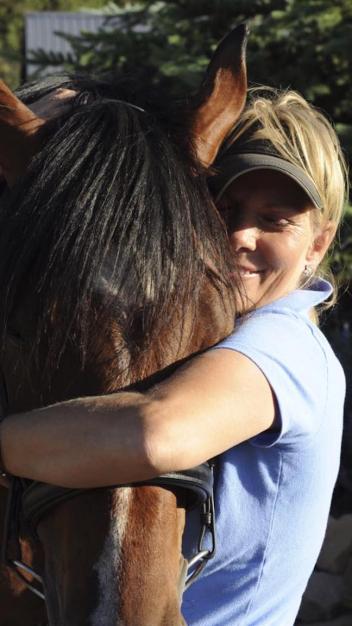 Equine behaviorist Linda Parelli (Photo: courtesy of Parelli Natural Horsemanship)