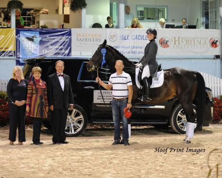 Alexandra Dvorak and Fling (Photo: Hoof Prints Images)