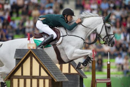 Ireland’s Bertram Allen steered the lovely grey mare Molly Malone V to win the opening Speed leg of the Jumping Championships at the Alltech FEI World Equestrian Games™ in Caen, France today. (Dirk Caremans/FEI)
