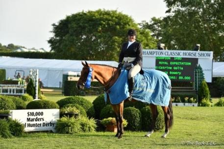 Bridgehampton's Laura Bowery won the 0,000 Marders Local Hunter Derby with Catrine Golia's Royal Expectation, Sunday August 27 at the Hampton Classic Horse Show.
