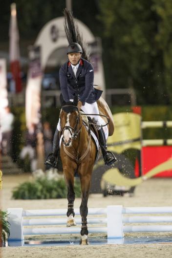 Joe Clee (GBR) and Utamaro D Ecaussines