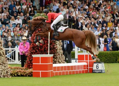 Elizabeth Madden riding "Darry Lou" USA 