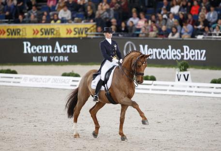 Fabienne Lutkemeier (GER) riding D´Agostino FRH 