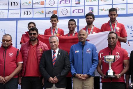 The winning Bahrain team with the FEI President Ingmar De Vos