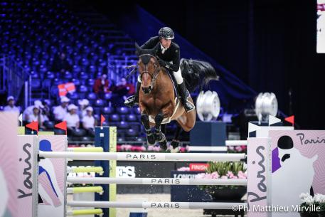 Gregory Cottard (FRA) riding Regate d'Aure during the MASTERS ONE ASIA HORSE WEEK, Longines Masters Paris at Paris Nord Villepinte on November 30th, 2017 in Paris, France.