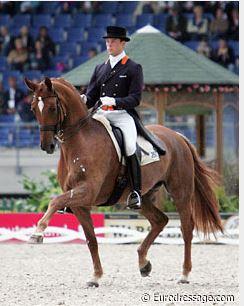 Laurens van Lieren and Hexagons Ollright (by Rubiquil x El Corona) at the 2006 World Equestrian Games (Photo: © Astrid Appels)