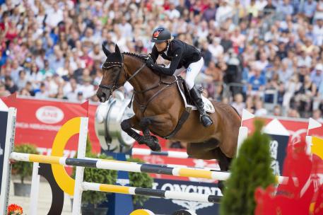 Ingrid KLIMKE (GER) & HORSEWARE HALE BOB OLD 