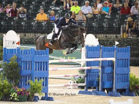 Jonathan McCrea and Aristoteles V