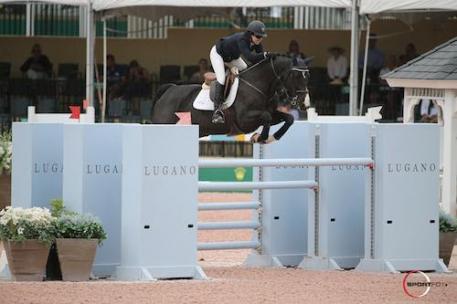 Jordan MacPherson and Aanwinst