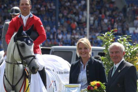 Kent Farrington (USA) and Uceko