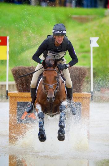 Sir Mark Todd, 4-time Badminton winner and double Olympic champion, heads to the Mitsubishi Motors Badminton Horse Trials, fourth leg of the FEI Classics™ 2015/2016, with Leonidas II (pictured here together at the Alltech FEI World Equestrian Games™ 2014) 