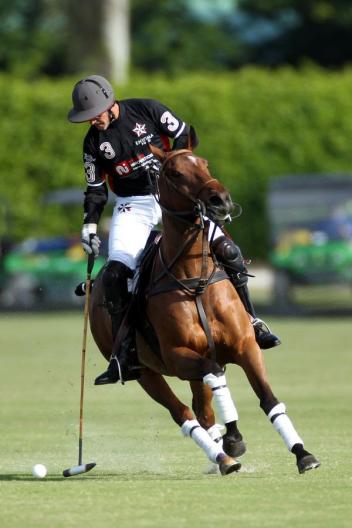 Matias MacDonough. David Lominska/Polographics.com.
