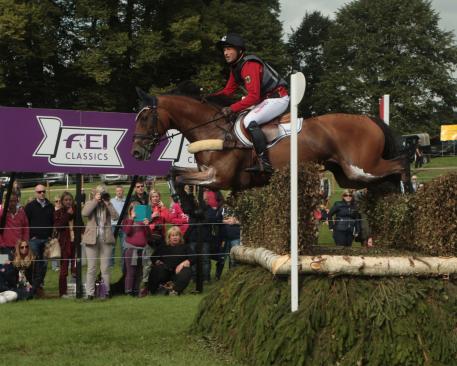 Michael Jung (GER), reigning Olympic and European champion, is aiming to add Les 4 Etoiles de Pau, first leg of the FEI Classics™ 2015/2016 season, to his trophy cupboard (he is pictured here at the Burghley leg, which he won, of the 2014/2015 series)