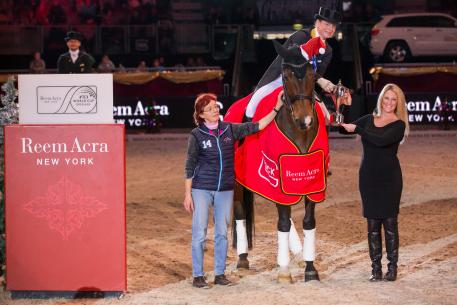 f.l. Beate Deutsch, Isabell Werth (GER) and Don Johnson FRH and Libbey Baker Baumgarten. 