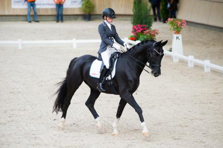 Rixt Van Der Horst (NED) & Uniek NOP