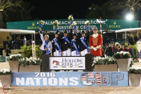 Gold medal-winning U.S. Young Rider Team (Sportfot)