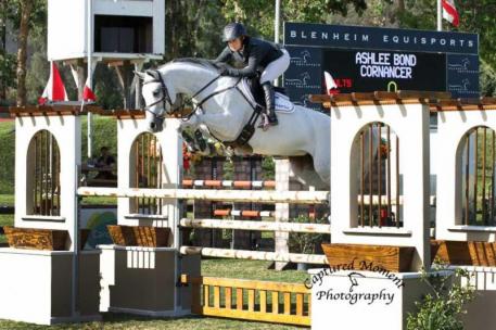 Ashlee Bond and Cornancer (Photo: CapturedMomentPhoto.com)