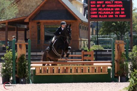 Corey McLaughlin and Bit of Masquerade (Photo: ©Sportfot)