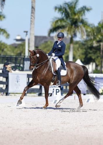 Sarah Daehnert and Uno Samantha, 2015. (Photo: SusanJStickle.com)