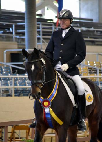 Jan Ebeling and Santo Domingo. Photo by Jennifer Keeler