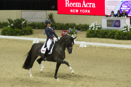 Defending champions, Great Britain’s Charlotte Dujardin and Valegro, lived up to expectations winning the Grand Prix on the opening day of the Reem Acra FEI World Cup™ Dressage Final (FEI/Dirk Caremans)