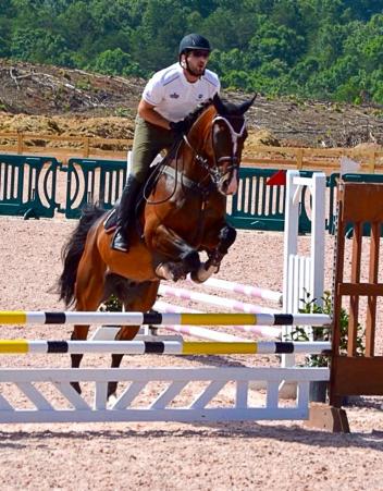 Eduardo Borberg with County rode for the blue in the Premier Equestrian .80m Low Jumper Division during the first week of the Tryon International Equestrian Center’s 2015 Summer Show Series (Photo: Carli Casteel)