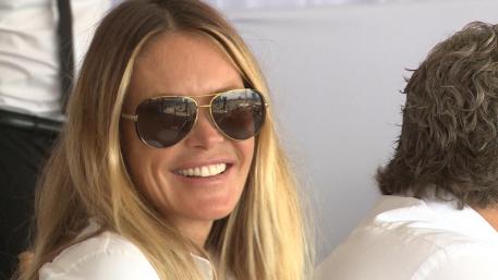  Elle Macpherson joined VIP guests at the Longines Global Champions Tour of Miami Beach. (Photo: Stefano Grasso/LGCT)