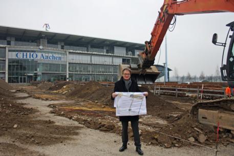 Show Director and Chairman of the Aachen-Laurensberger Rennverein e.V. Frank Kemperman at the building site in front of the offices of the CHIO Aachen.  